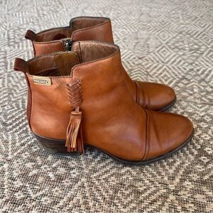 Pikolinos Baqueira Womens Brown Leather Tassle Ankle Boots Booties Size 39 Block